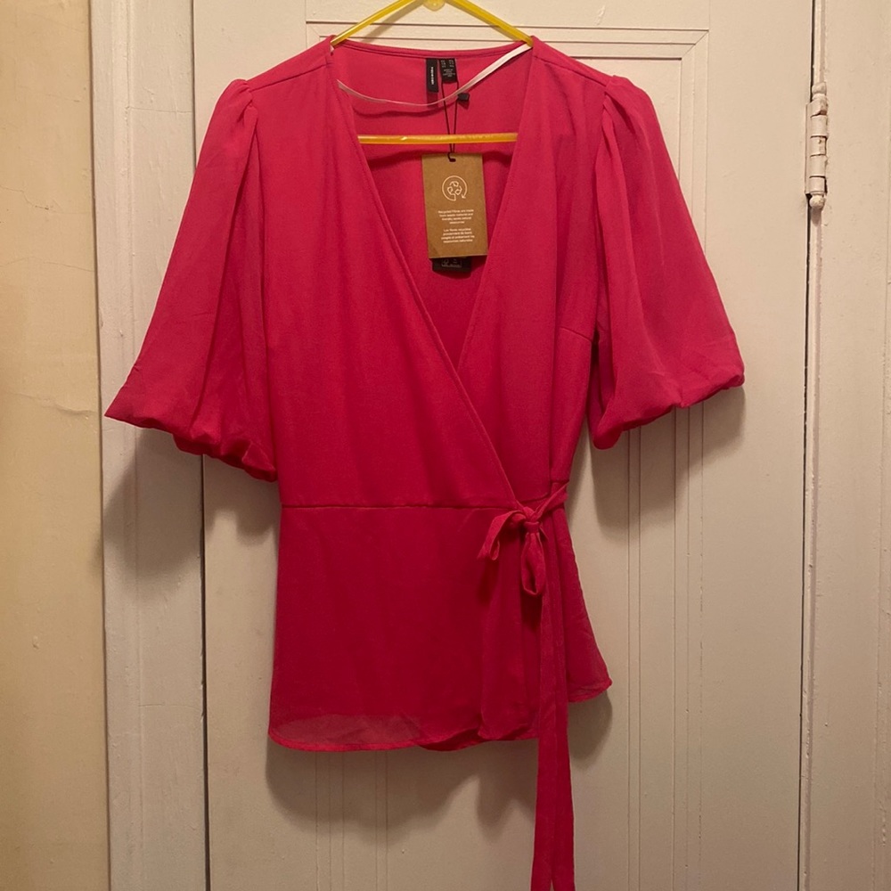 NWT Vero Moda XL Pink Wrap Shirt